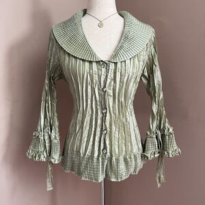 Fairy Agora Sage Green Crinkle Blouse Ruffle Trim Lace Up Back Renaissance Sz S